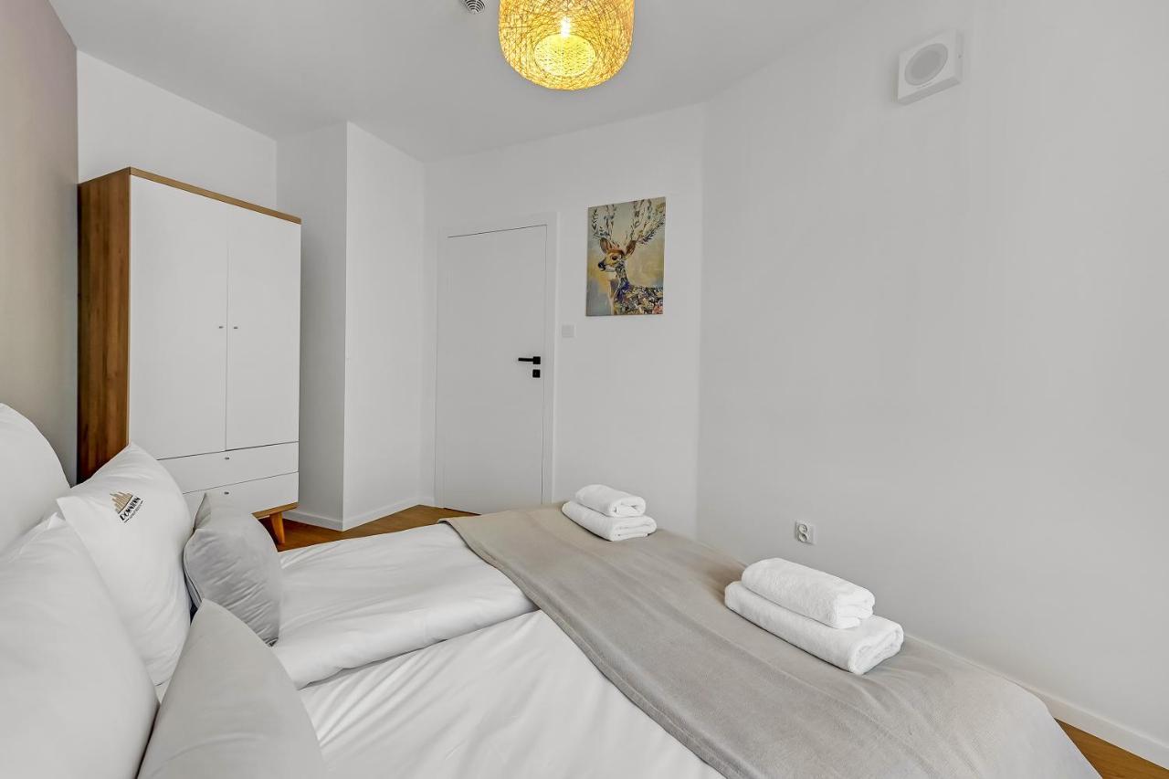 Slaska 12 Living By Downtown Апартаменти
